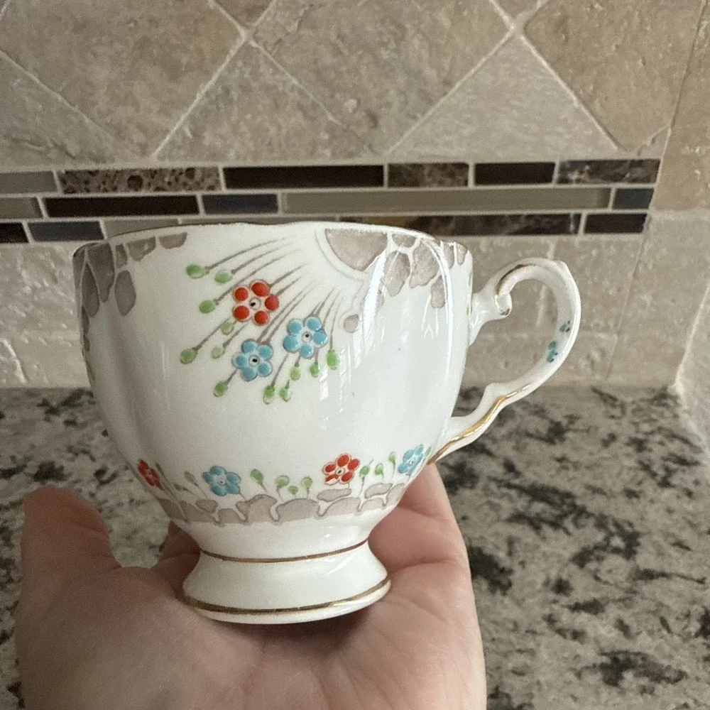 Tuscan Fine English Bone China Three Piece Cup & Saucer Set Floral